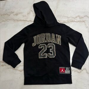 Boys Medium Size 6 Jordan Hooded Sweatshirt Black Red Logo Pullover Hoodie